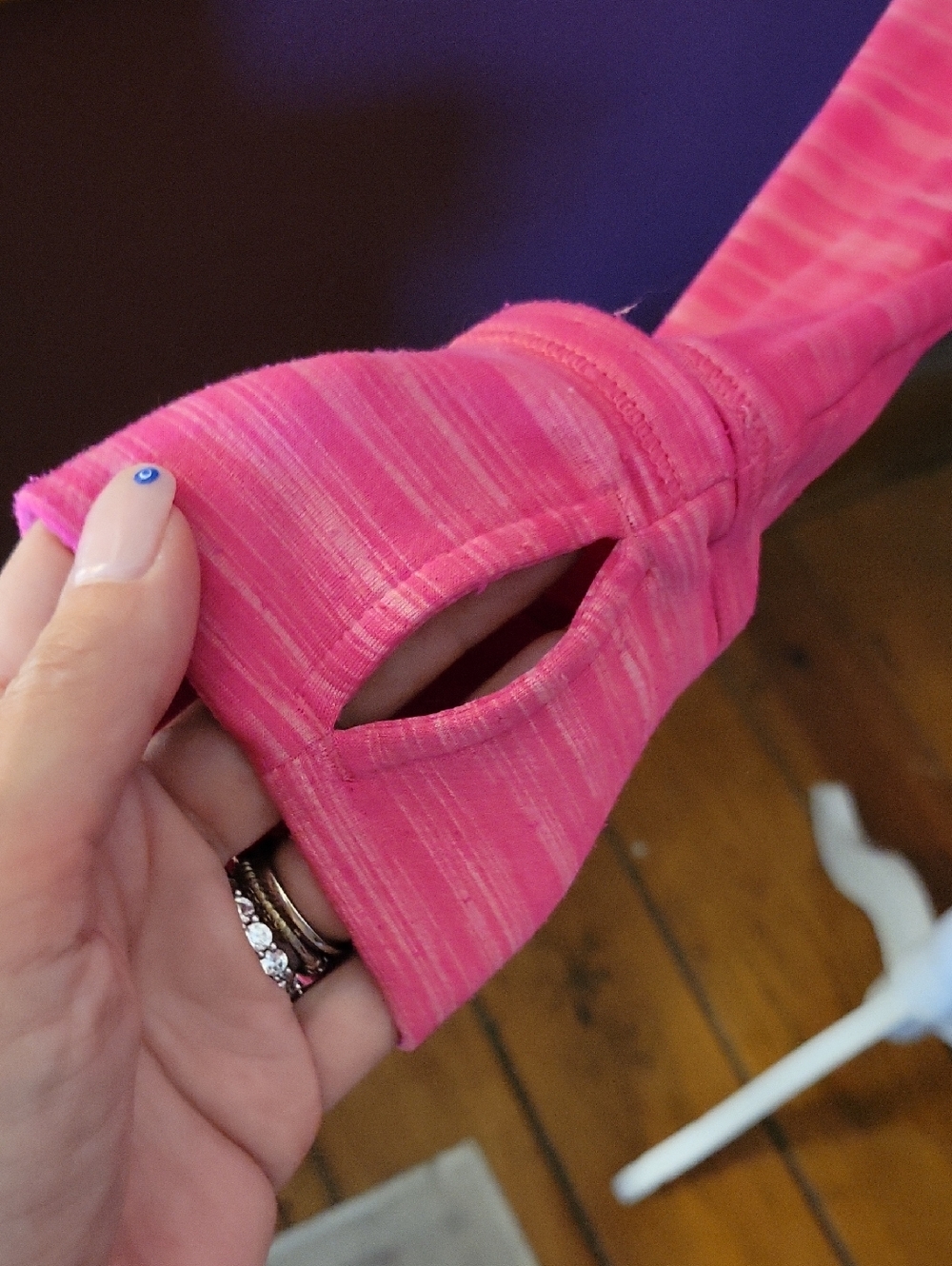 UNDER ARMOUR Bright Pink Turtleneck Pullover - Picture 3 of 12